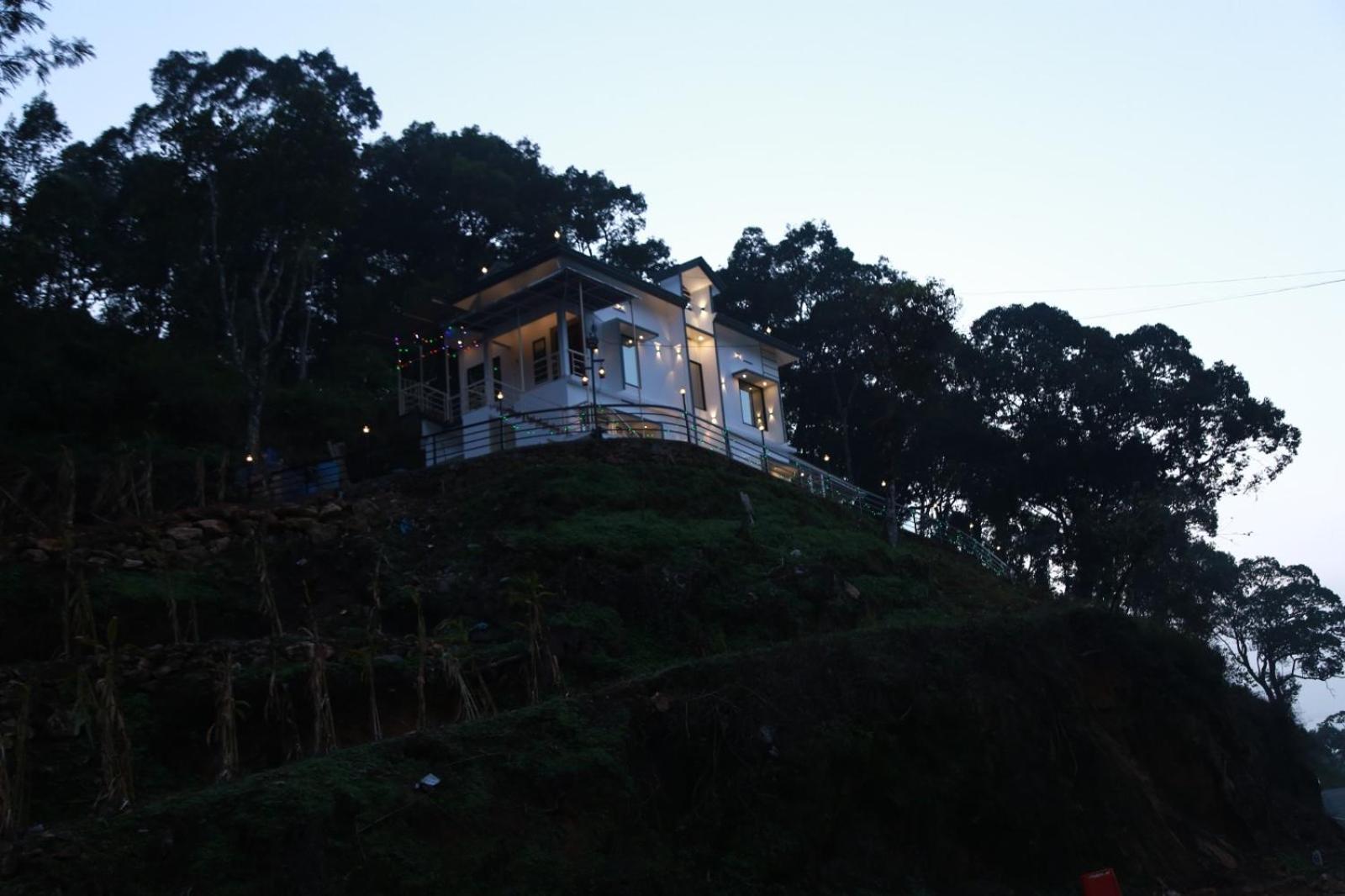 Homestay Lush Green-homestay